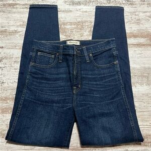 Madewell Tall 10" High-Rise Skinny Jeans in Hayes Wash size 29T.